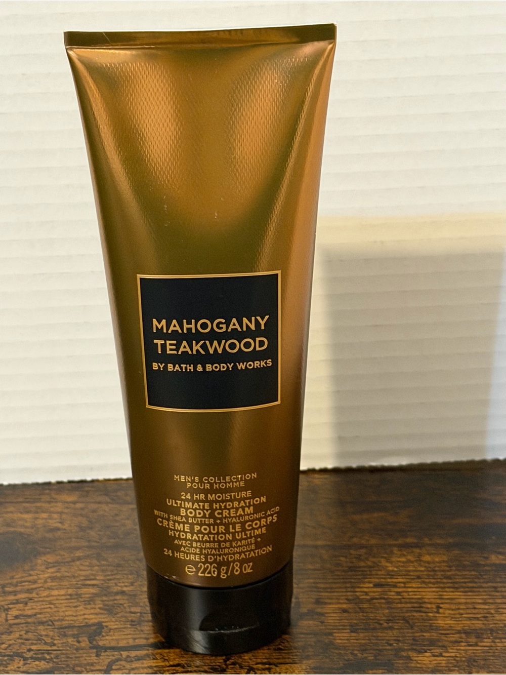 Bath & Body Works Mahogany Teakwood Body Cream - Bronze & Black